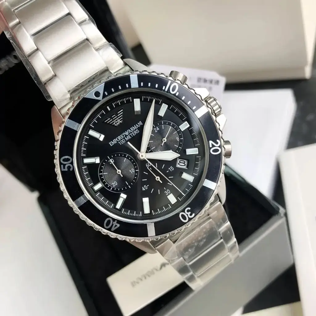 ar11360-emporio-armani-watch-men-black-dial-stainless-steel-metal-silver-strap-quartz-battery-analog-chronograph-diver_17.webp