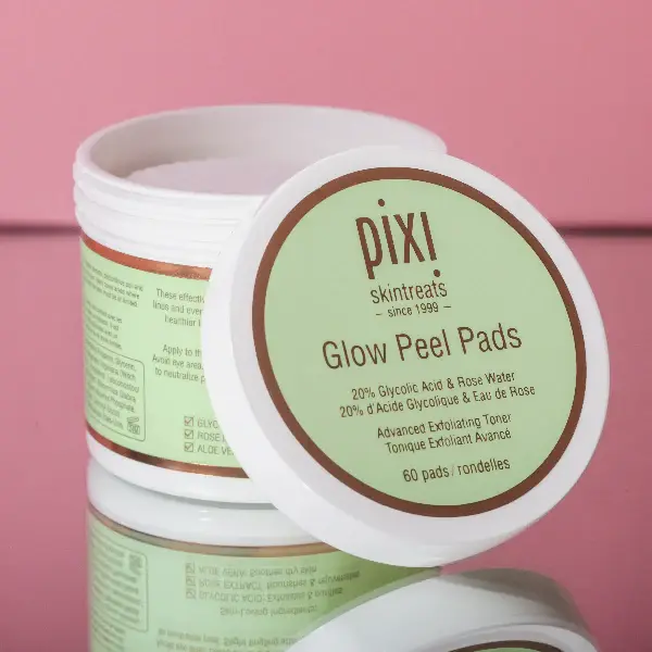 PIXI_Skintreats_GlowPeelPads_Oct_2022.webp