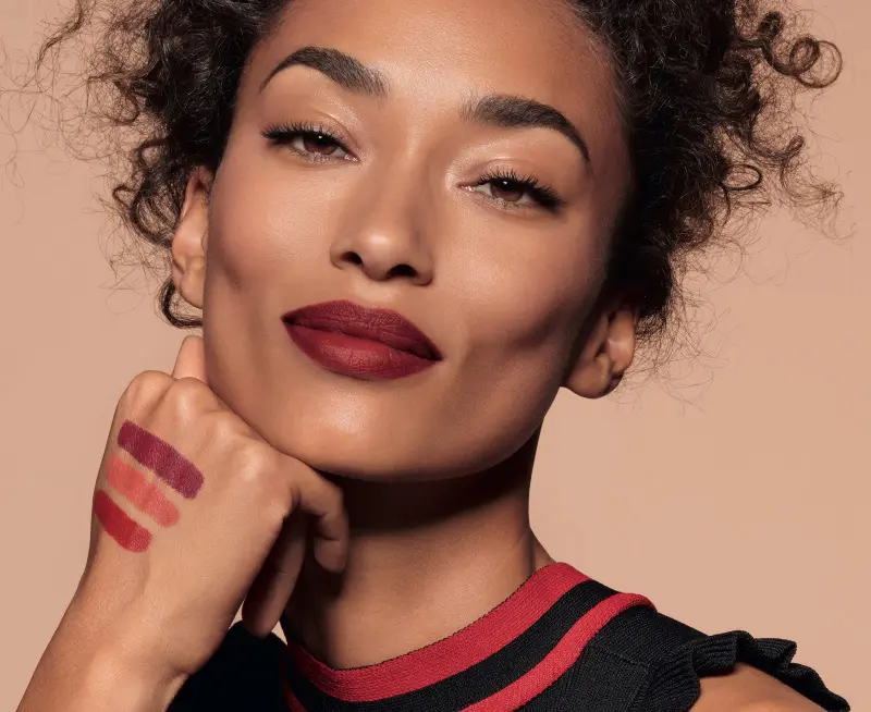 Clarins-Velvet-Lip-Perfector.webp