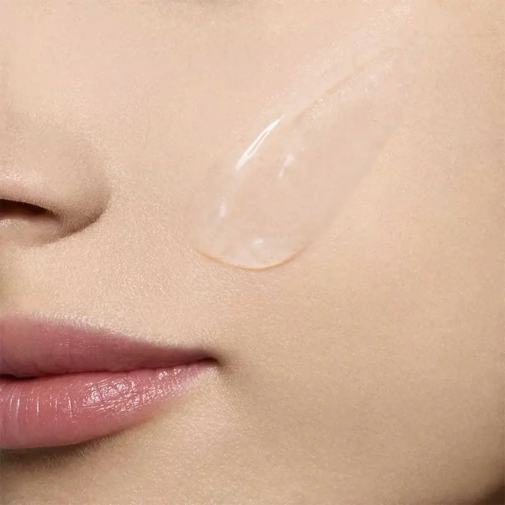 clarins-beauty-flash-peel-50ml-facial-peel-meaghers-pharmacy-30113305985137.webp