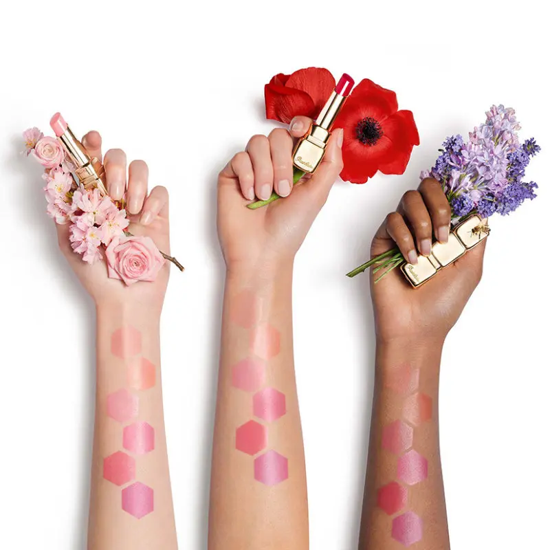 Guerlain-KissKiss-Bee-Glow-3.webp