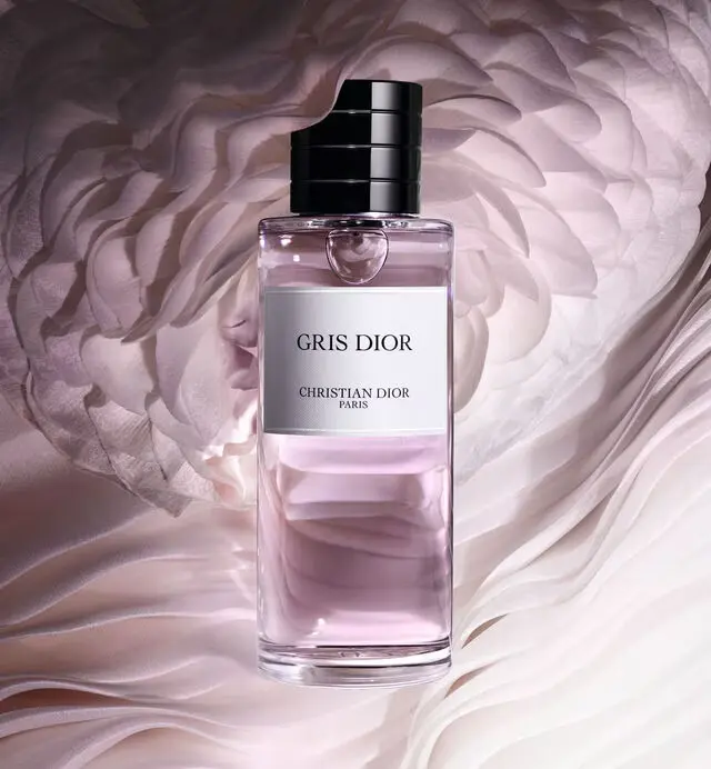 CHRISTIAN DIOR OUD GRIS DIOR 125ML كريستيان ديور عود جريس ديور 125 مل
