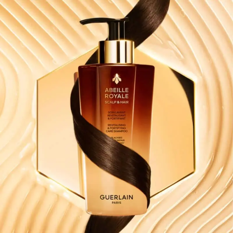 GUERLAIN ABEILLE ROYALE SCALP&HAIR CARE SHAMPOO 290ML  شامبو جيرلان أبيلي رويال للعناية بفروة الرأس والشعر 290 مل