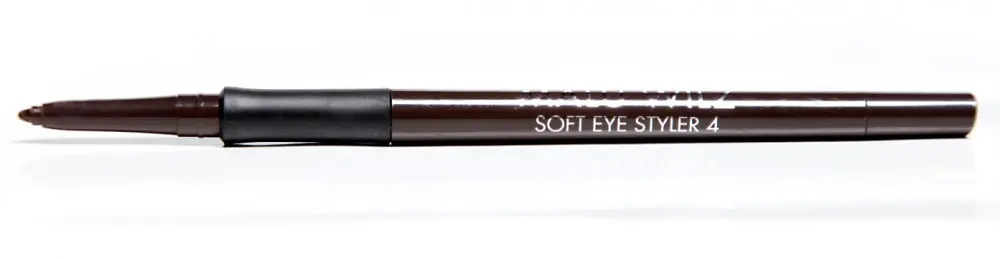 MALU WILZ SOFT EYE STYLER/4 محدد عيون مالو ويلز 