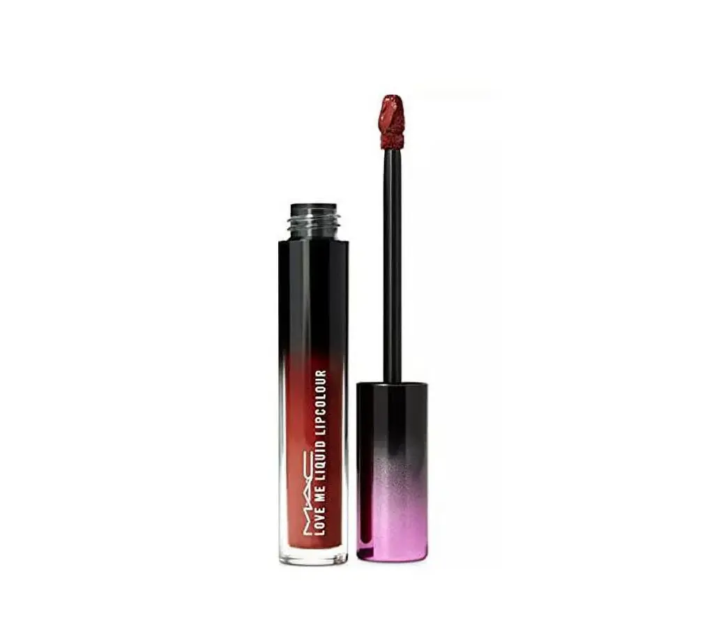 MAC LOVE ME LIQUID LIPCOLOUR 489 BATED BREATHأحمر شفاه سائل لوف مي من ماك 489 باتيد بريث