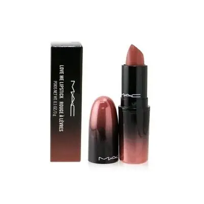 MAC LOVE ME LIPSTICK TRES BLASE 404أحمر شفاه ماك لوف مي تريس بليز 404
