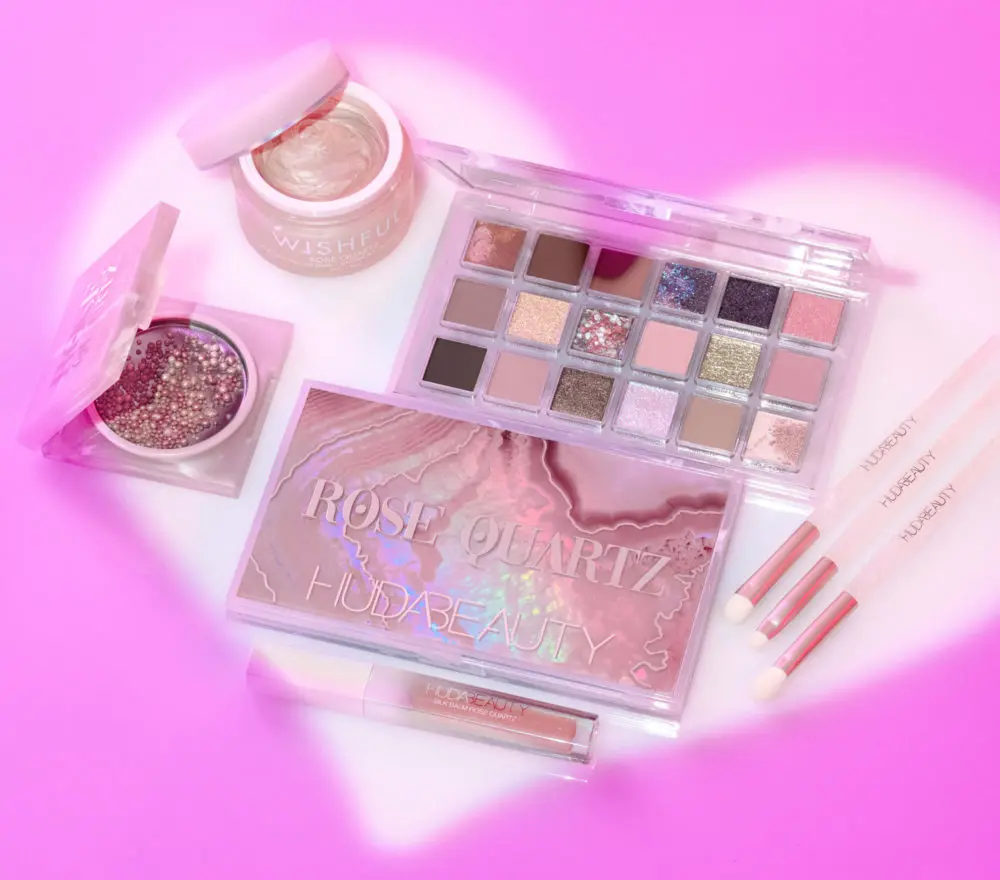 HUDABEAUTY rosequartz pallete 