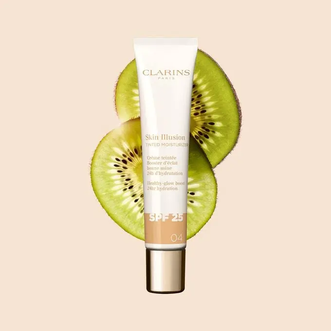CLARINS SKIN ILLUSION TINTED MOISTURIZER 03مرطب كلارنس سكين إلوجن الملون 03