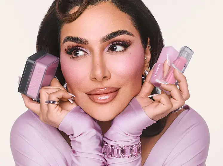 HUDA BEAUTY EASY BAKE UBE BIRTHDAY CAKE 
