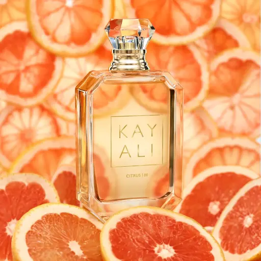  HUDA BEAUTY KAYALI CITRUS 08