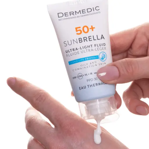 DERMEDIC 50SPF SUNBRELLA ULTRA- LIGHT FLUID OILY AND COMBINATION SKIN 40ML
