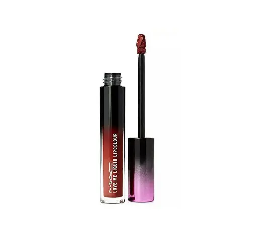 MAC LOVE ME LIQUID LIPCOLOUR 489 BATED BREATHأحمر شفاه سائل لوف مي من ماك 489 باتيد بريث