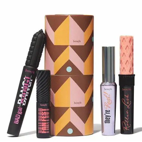 BENEFIT NICE LIST LASAHES SET 
