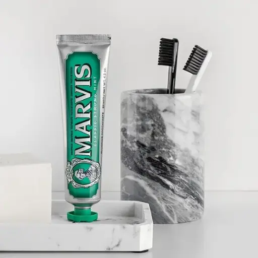 Marvis Classic Strong Mint Toothpaste 85ml | 