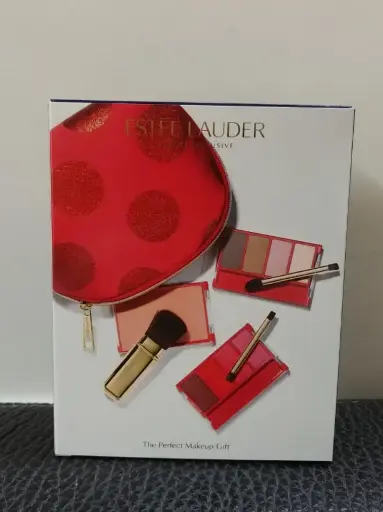 ESTEE LAUDER TRAVEL EXCLUSIVE