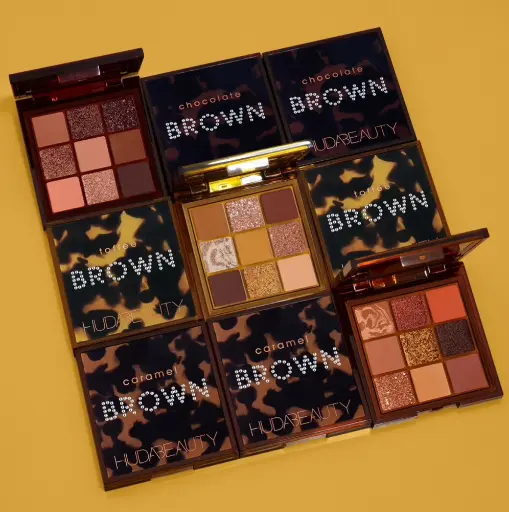 HUDABEAUTY toffee brown pallete  