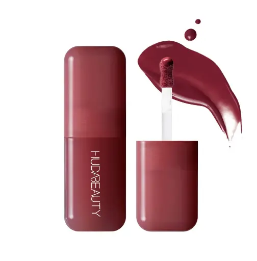 HUDA BEAUTY blackcherry liquid blush  