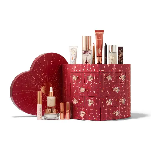 CHARLOTTE TILBURY Charlotte's Beauty Treasure 
 Chest Of Love SET 