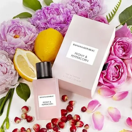 BANANA REPUBLIC PEONY PEPPERCORN