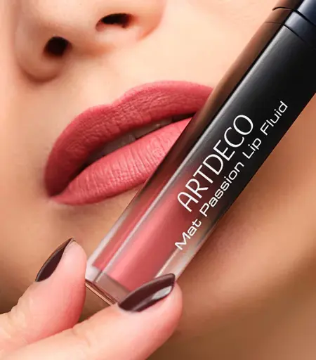  ARTDECO Mat Passion Lip Fluid 67