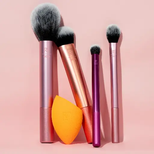 REAL TECHNIQUES EVERYDAY ESENTIALS SET